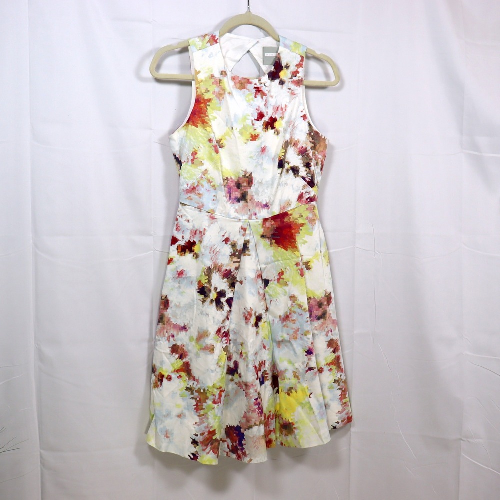 Hunter Bell Fit & Flare Dress 2 Multicolor Womens Pixelated Floral Party‎